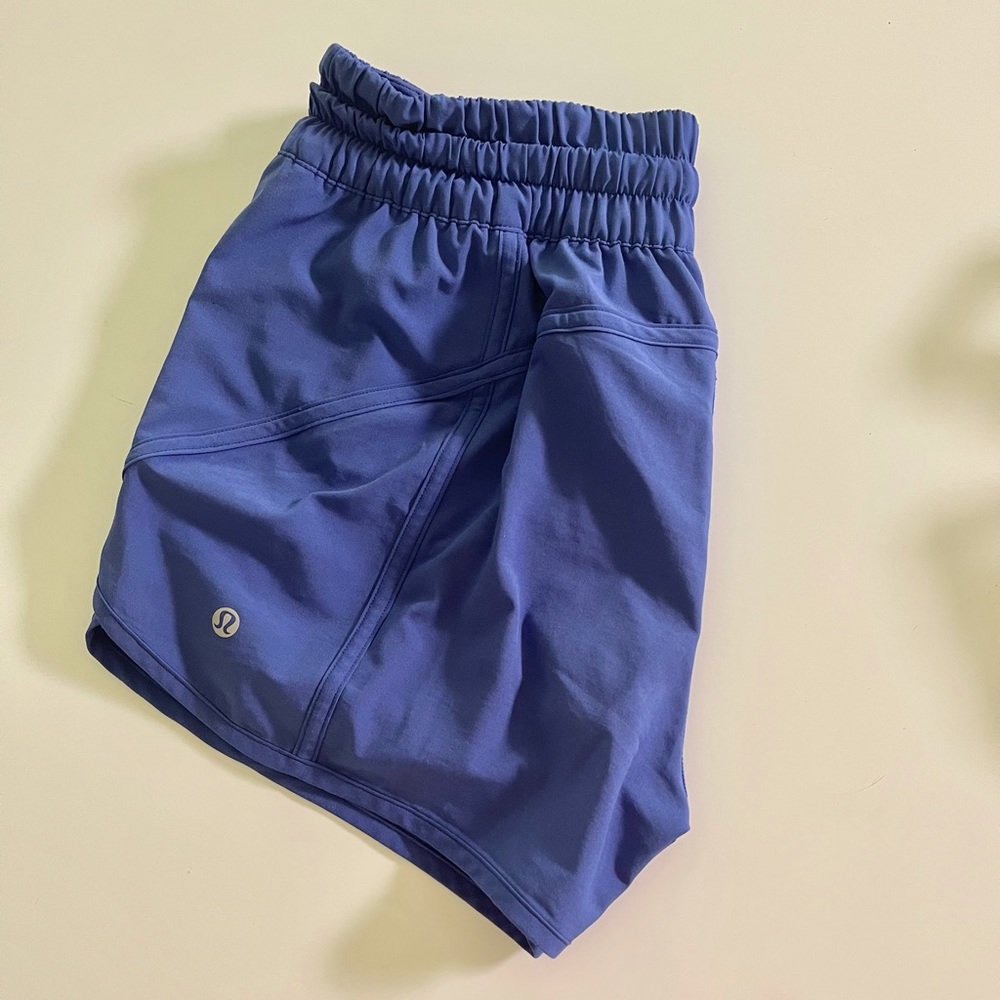 Lululemon Hotty Hot Short